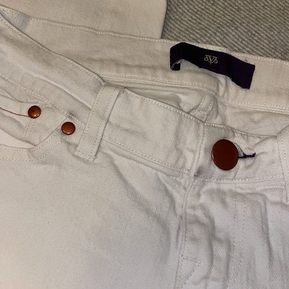 DVB Victoria Beckham cropped jeans. Size 24 - Picture 5 of 6